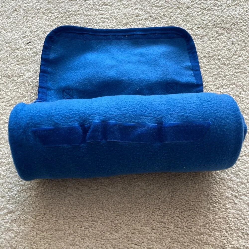 Children's Wisconsin Fleece Travel Blanket Blue Roll Up Picnic Stadium Outdoor